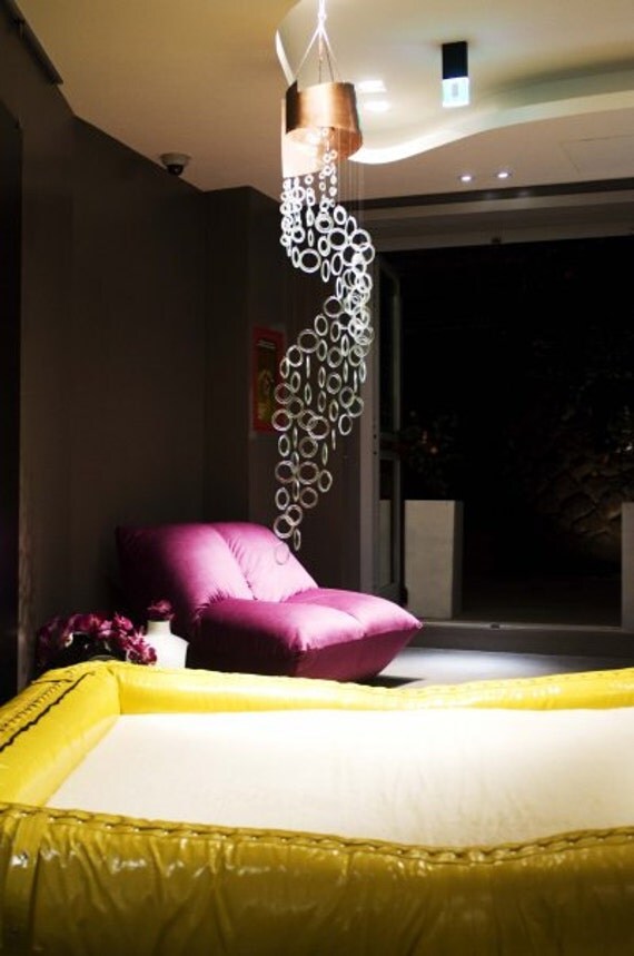 TWIRL Light installation - Ecological - Eco friendly - Recycled glass