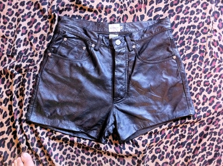 90s Calvin Klein High Waist Leather Shorts 29