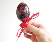 Hot Pink Daisies on Black egg,  Pysanka on a string ukrainian easter eggs