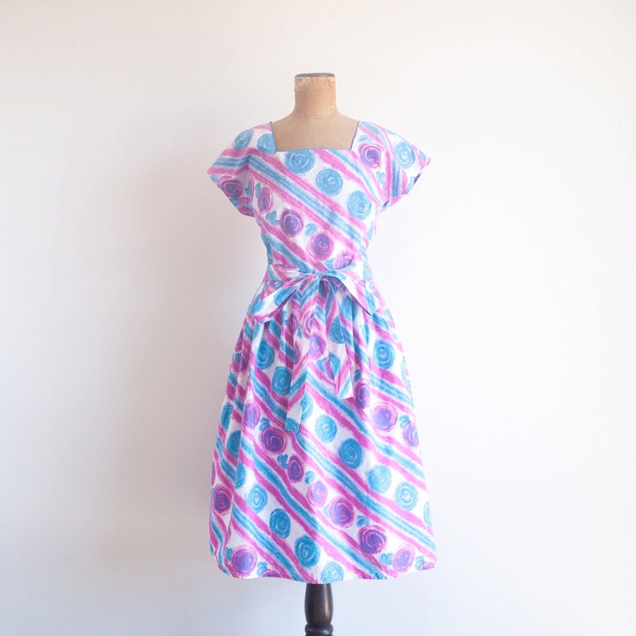 Vintage 1950s dress / pink blue floral stripe/ 50s SWIRL wrap dress S / M