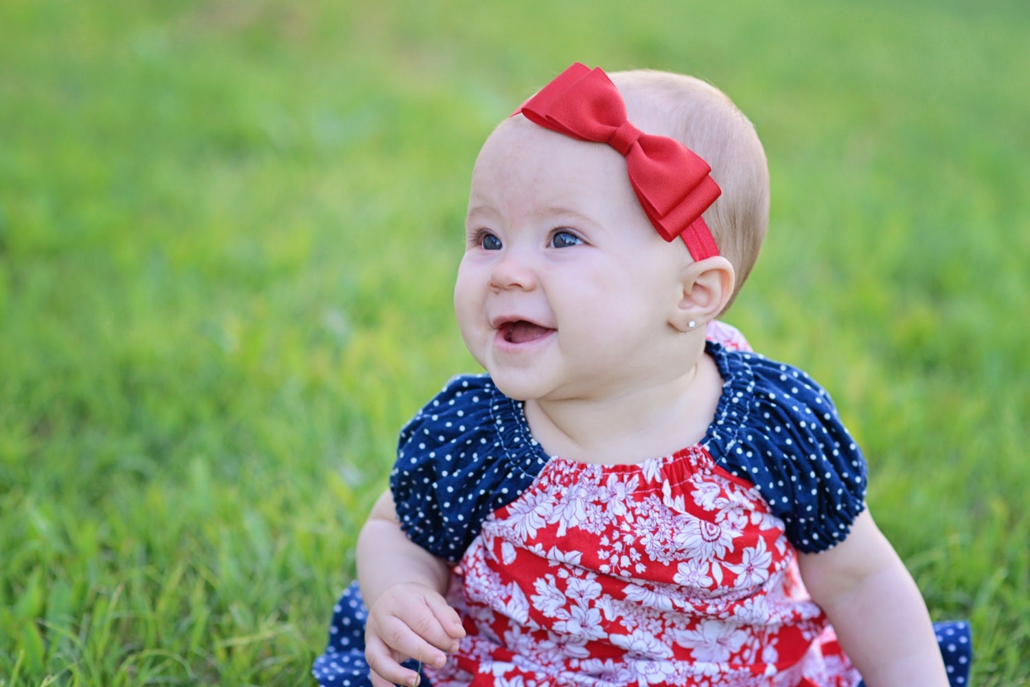 Red Bow Headband. Red Baby Bow Headband. Red Baby Headband. Baby Hair Accessories. Girls Hair Accessories. Red Hair Bow Headband