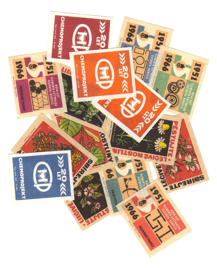 SALE 15 Vintage Matchbox Labels - Set 31