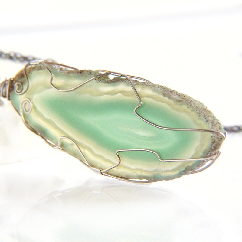 Agate Slice Wire Wrapped Pendant Necklace in Green - Wire Wrapped Jewelry