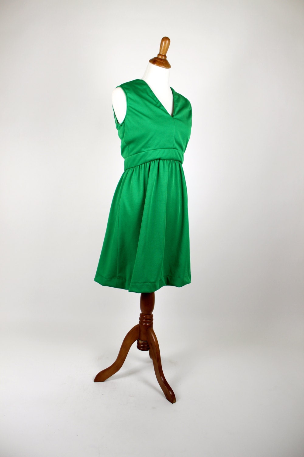 Vintage 1970's Carlye Dress - Kelly Green Sleeveless Dress w/ Empire Waist - Medium