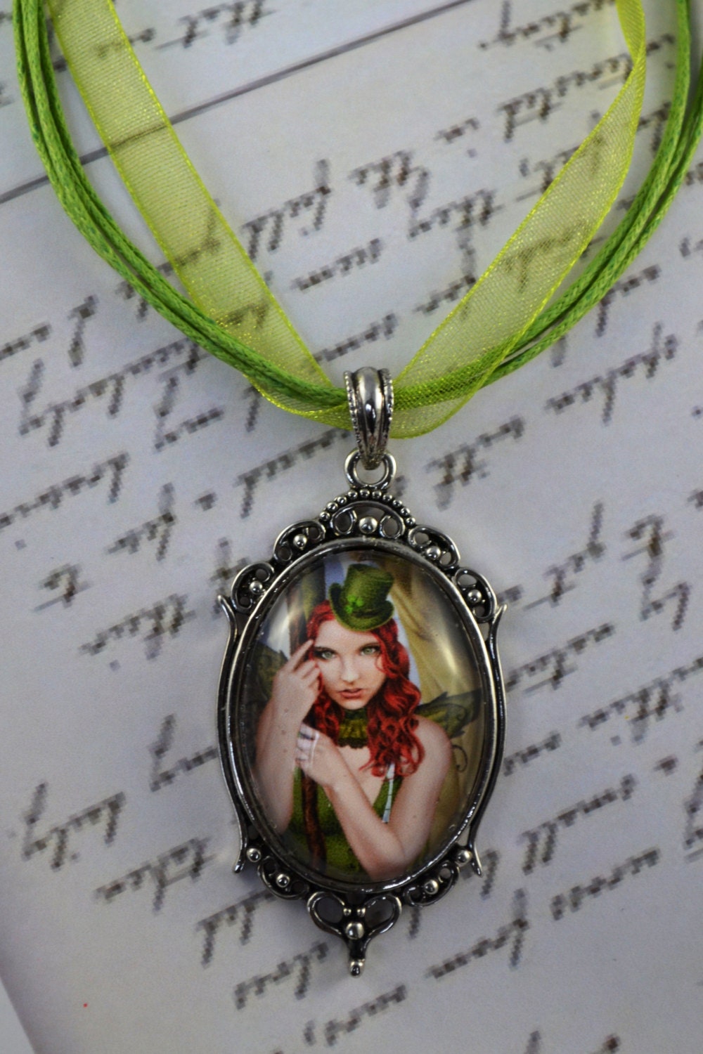Cameo Pendant - The Green Faerie