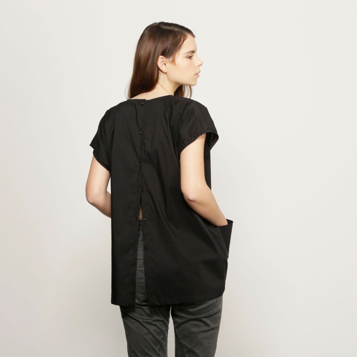 Black shirt women oversized tunic cotton blouse round neck  buttoned back short sleeves