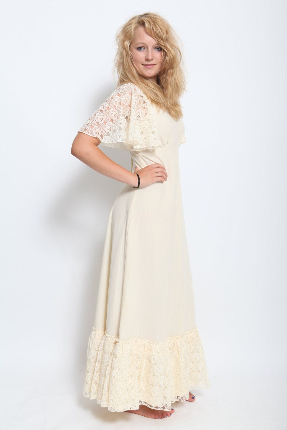 Vintage 1970s ecru creme maxi dress