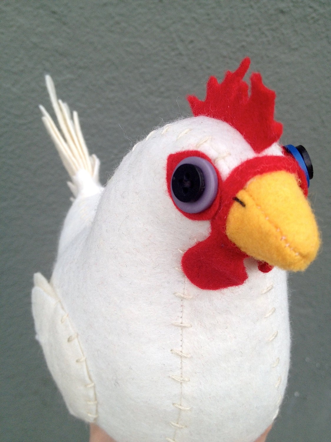 Felt Chicken in White - Moon