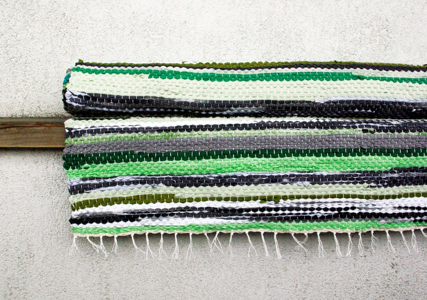 Rug - handwoven Green grey bright green 2.4' x 6.3'