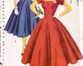 1950s Misses Princess Seam Dress, Party Dress Vintage Sewing Pattern, Full Skirt, Simplicity 4639 Bust 32" uncut