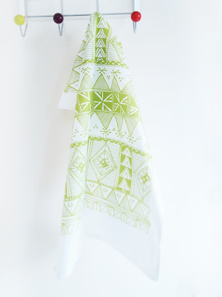 Tea Towel Tribal Print 100% Cotton Large Kitchen Towel Green White Spring Decor