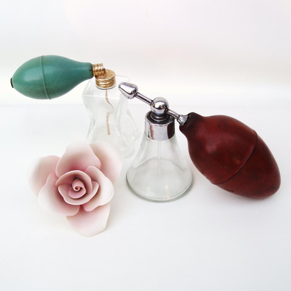 Atomizer Perfume Bottles, Vanity Accessories, Glamour Girl / 1940s  / Brown / Turquoise