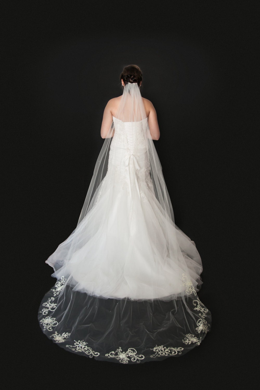 Wedding Veil Embroidered Ivory Chapel Length