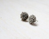Gray Flower Earrings, Flower Stud Post Earrings, Grey Earrings, Mum Flower Posts, Smoke Gray