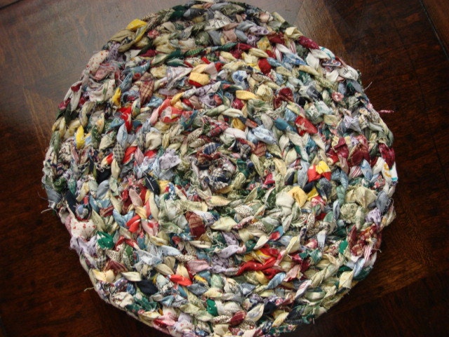 Primitive candle mat