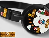 Super Mario Headphones earphones hand painted - Yoshi - Piranha Plant - Question block - 1UP Mushroom
