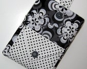 Padded iPad cover iPad Mini case Nook Kindle ereader cover Black & White  Secret Pocket