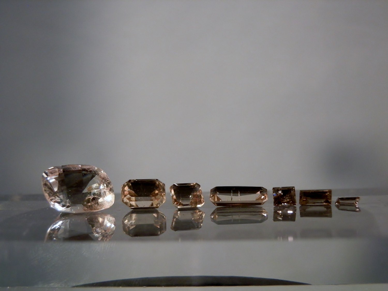 Loose Topaz Gemstones Lot of 7 Vintage Unused Parcel.