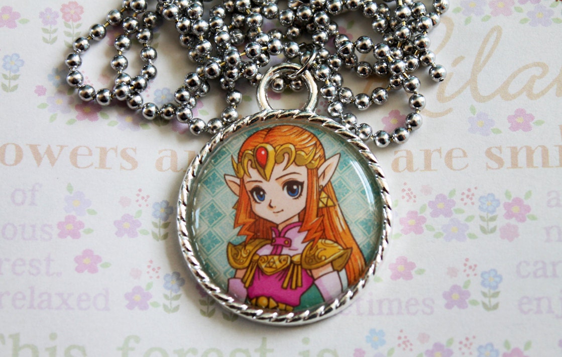 Princess Zelda Legend of Zelda Gamer Cameo Necklace