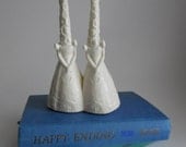 Giraffe Ladies'  Wedding cake topper