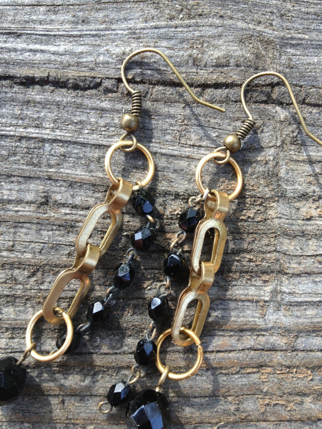 Brass Chain Industrial dangle earring drop Steampunk Industrial vintage black beads metal
