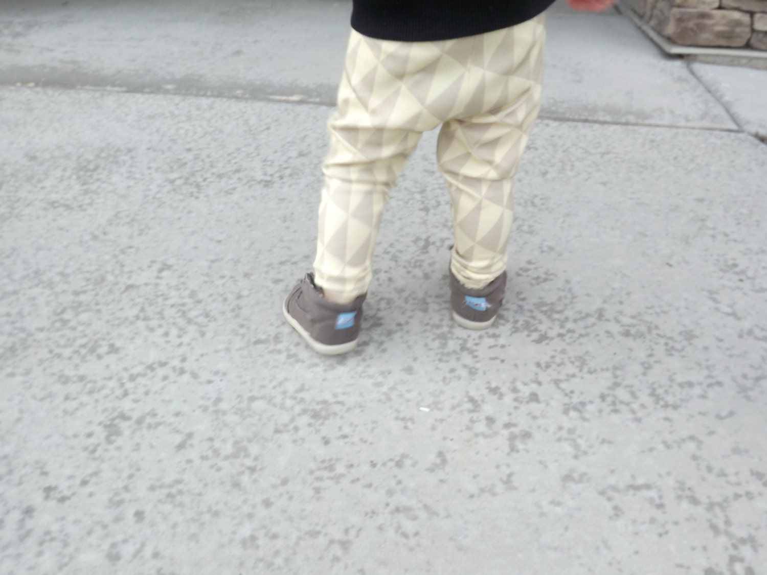 Unisex Leggings, 100% Organic Cotton Leggings NB- 2T, Ivory-Cream & Grey Triangle, Infant and Toddler GIrls or Boys Pants