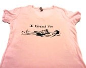 Cat Lovers Screenprinted Shirt - I Knead You - Romantic Gift for Her - Funny Cat Pun T-shirt