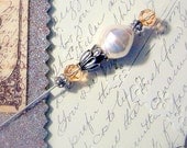 CLEARANCE beaded hat pin women juicy peach cream pearl apricot parfait Victorian scarf stick ascot lapel brooch pin TAGT tenX