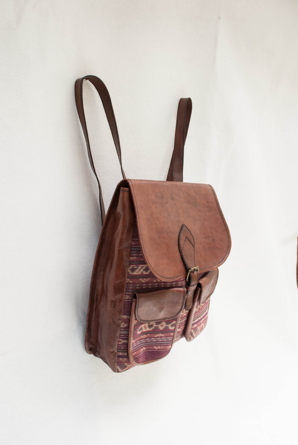 Vintage southwestern brown leather backpack rucksack pink pastel size medium / aztec ethnic woven
