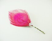 Hot Pink Peacock Feather Hair Pin / Hair Clip / Feather Fascinator / peacock wedding / fuschia / bridesmaids hair / prom