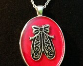 Ballet Slippers Charm Necklace (Pink)
