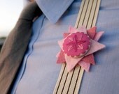 Embroidered Wedding Brooch Boutonniere - Not All Those Who Wander Are Lost - Shades of Pink Compass