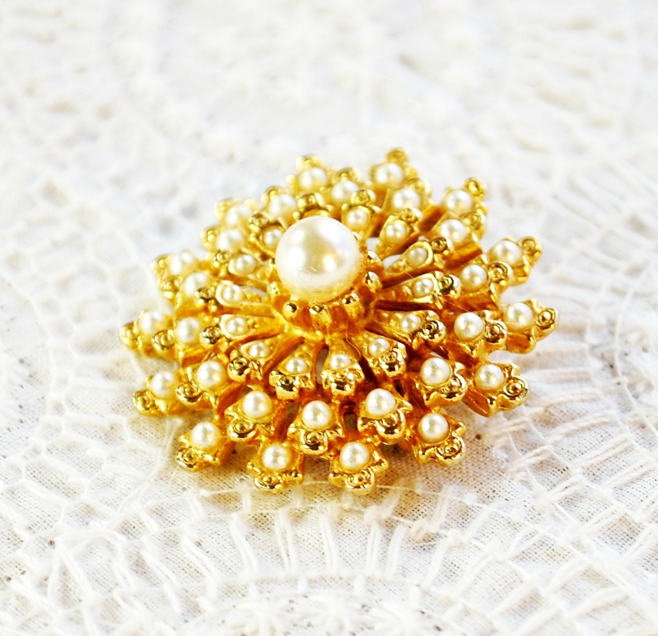 Vintage White Imitiation Pearl Brooch / Pin, Ornate Flower, Gold Tone Metal, 1950s 1960s Mad Men, Romantic Wedding Bridal Jewelry