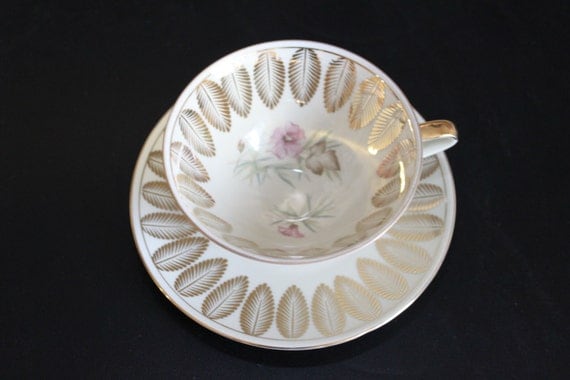 Vintage Gold Gilt Bareuther Bavaria Tea Cup Duo Floral Palm Leaf Design Shabby Cottage Chic