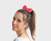 Pink hair bow / Hand Crocheted