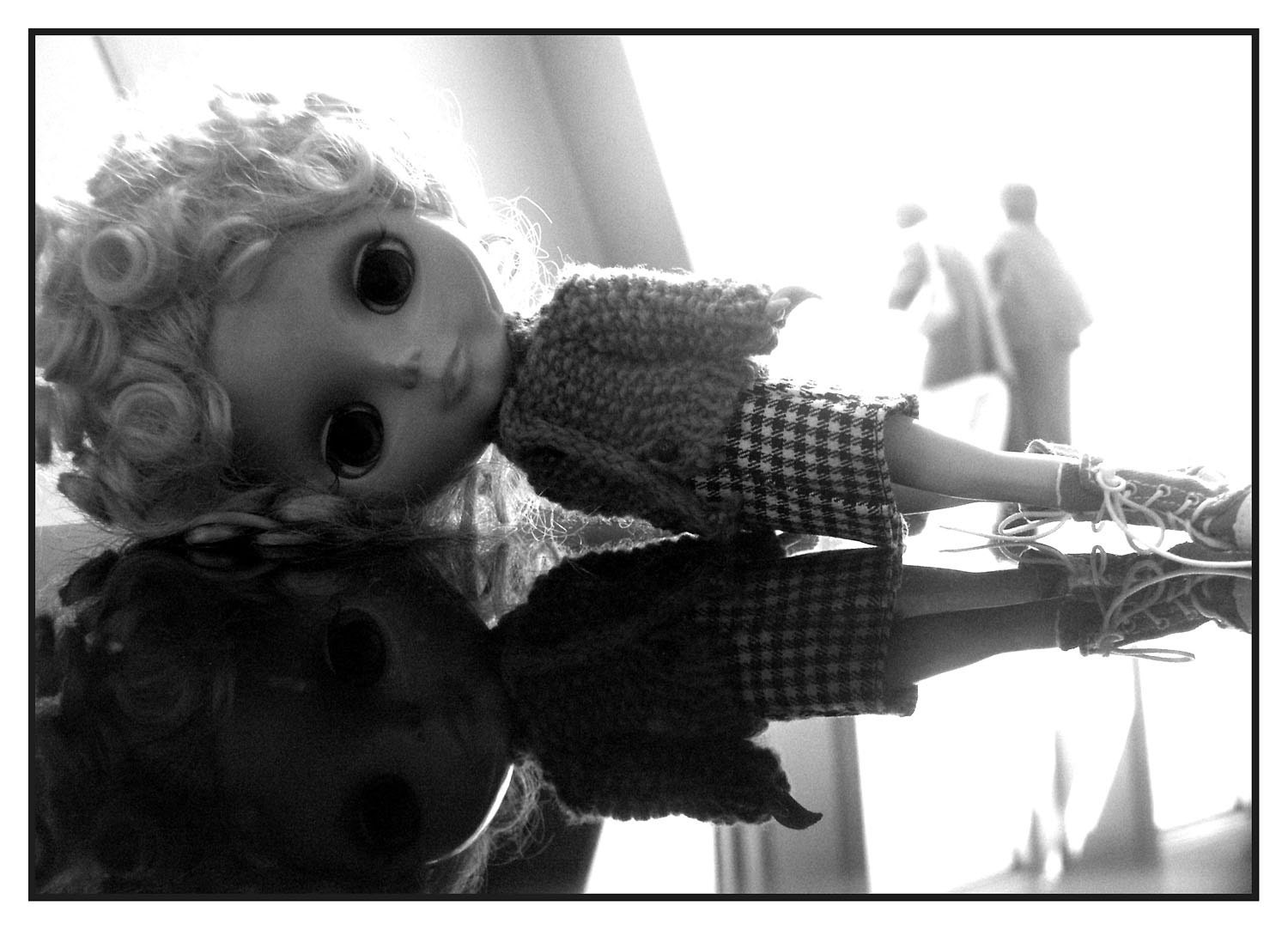 Blythe bw photo print  "stylish doll " 7 x 5 inch, doll photography,black and white, fashion, laying doll, people, small print