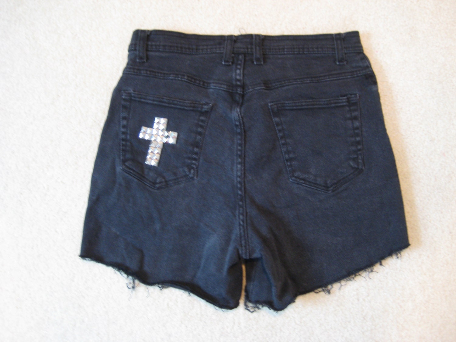 Vintage Studded High Waisted Black Distressed Frayed Cut Off Denim Shorts Size 30" Waist