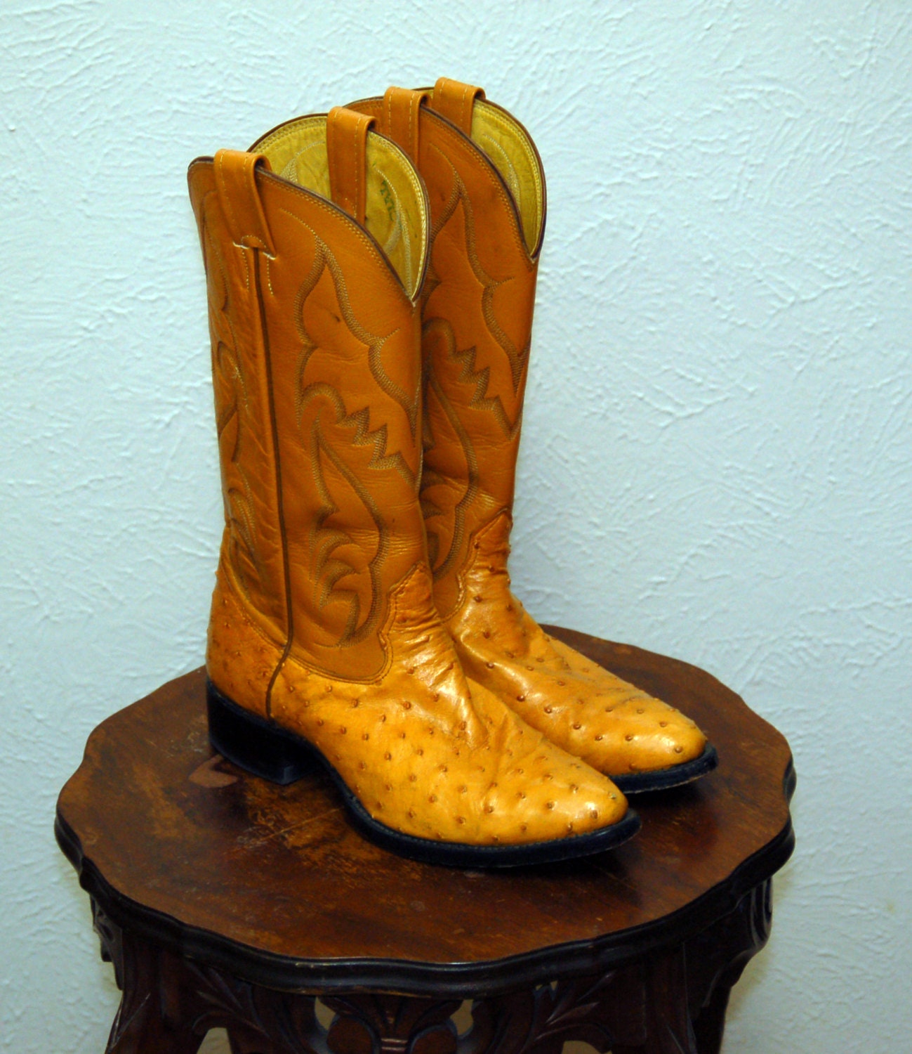 Ostrich Skin Full Quill Cowboy Boots - Men's 8D