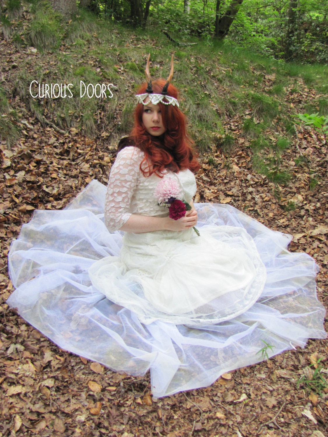 Pearls and lace non-taxidermy deer antler crown - game of thrones, fantasy, LARP, cosplay