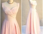 Vintage 1950s prom dress / PINK tulle lace sweetheart neckline / wedding evening debutant dress / x-sm small