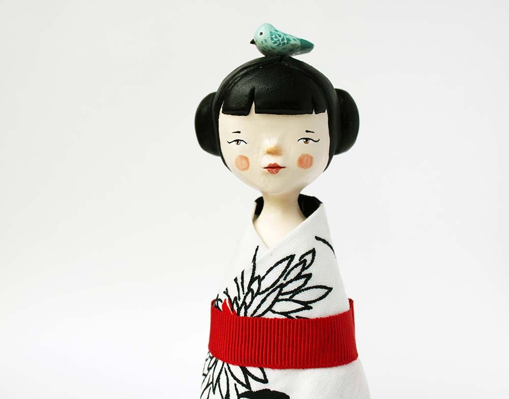 Japanese girl art doll - Hand sculpted figurine - One of a kind - Paper clay doll - Hana