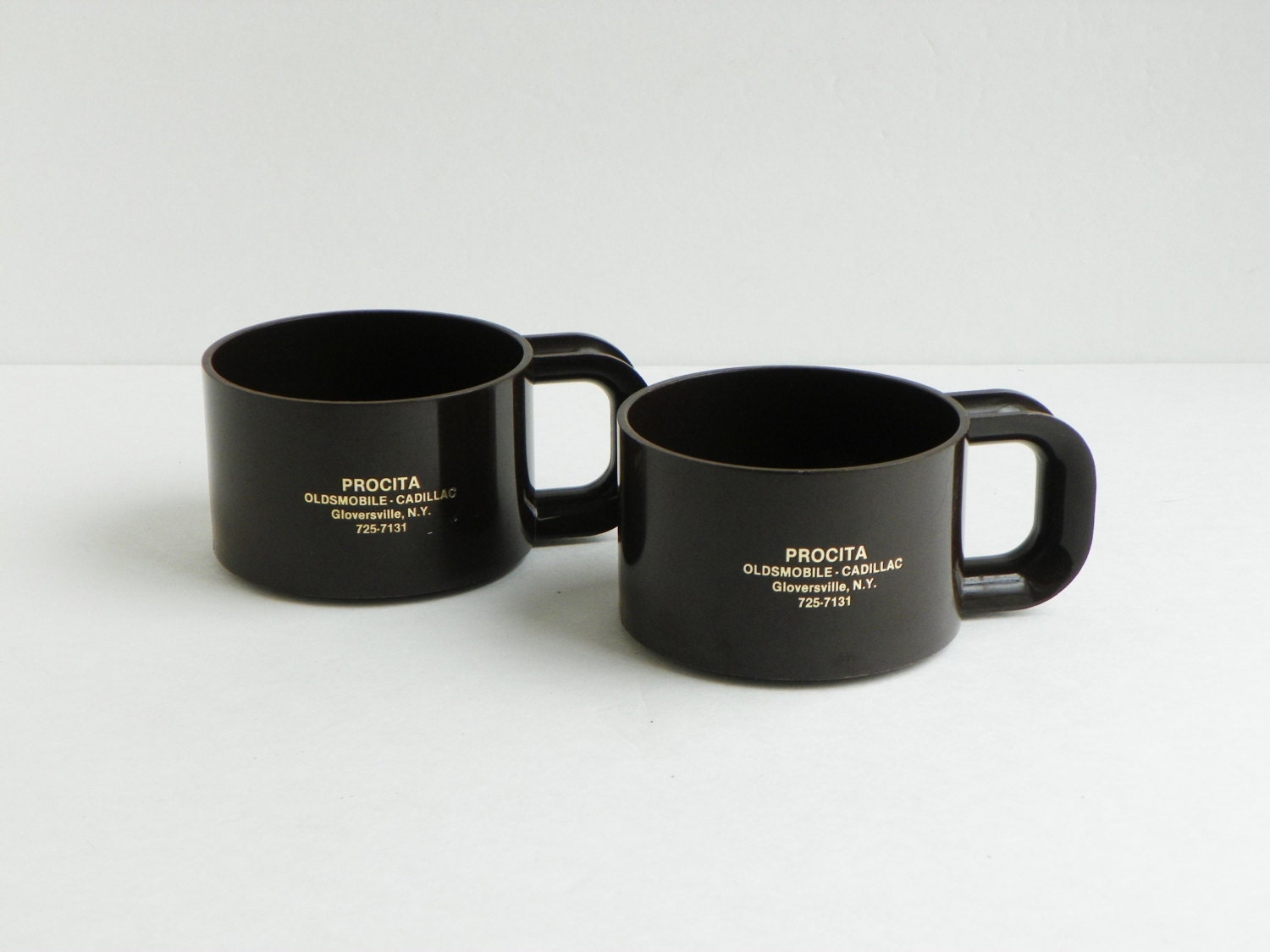 Mid Century Brown Plastic Soup Mugs