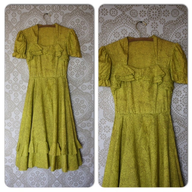 Vintage 1950's Animal Print Chartreuse Dress with Full Circle Skirt S/XS