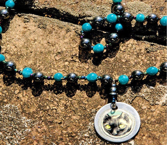 Black Cat Necklace Metal cat pendant with green and black beads