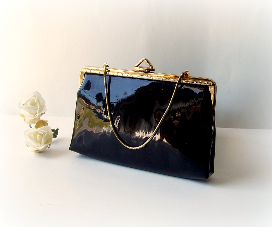 Vintage  Ande' black patent leather purse clutch evening bag with nice gold frame detail and chain, retro bags purses clutch 1960s