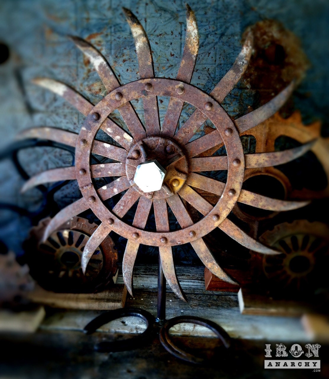 Large Antique Industrial Decorative Wheel Sculpture, Old Vintage Factory Metal Gear Wall Art