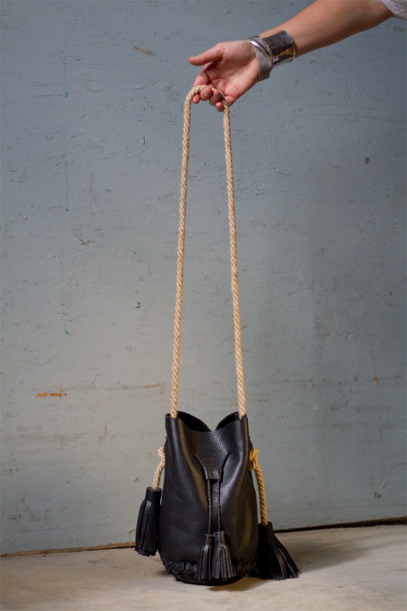 Hobo Leather Bucket Bag
