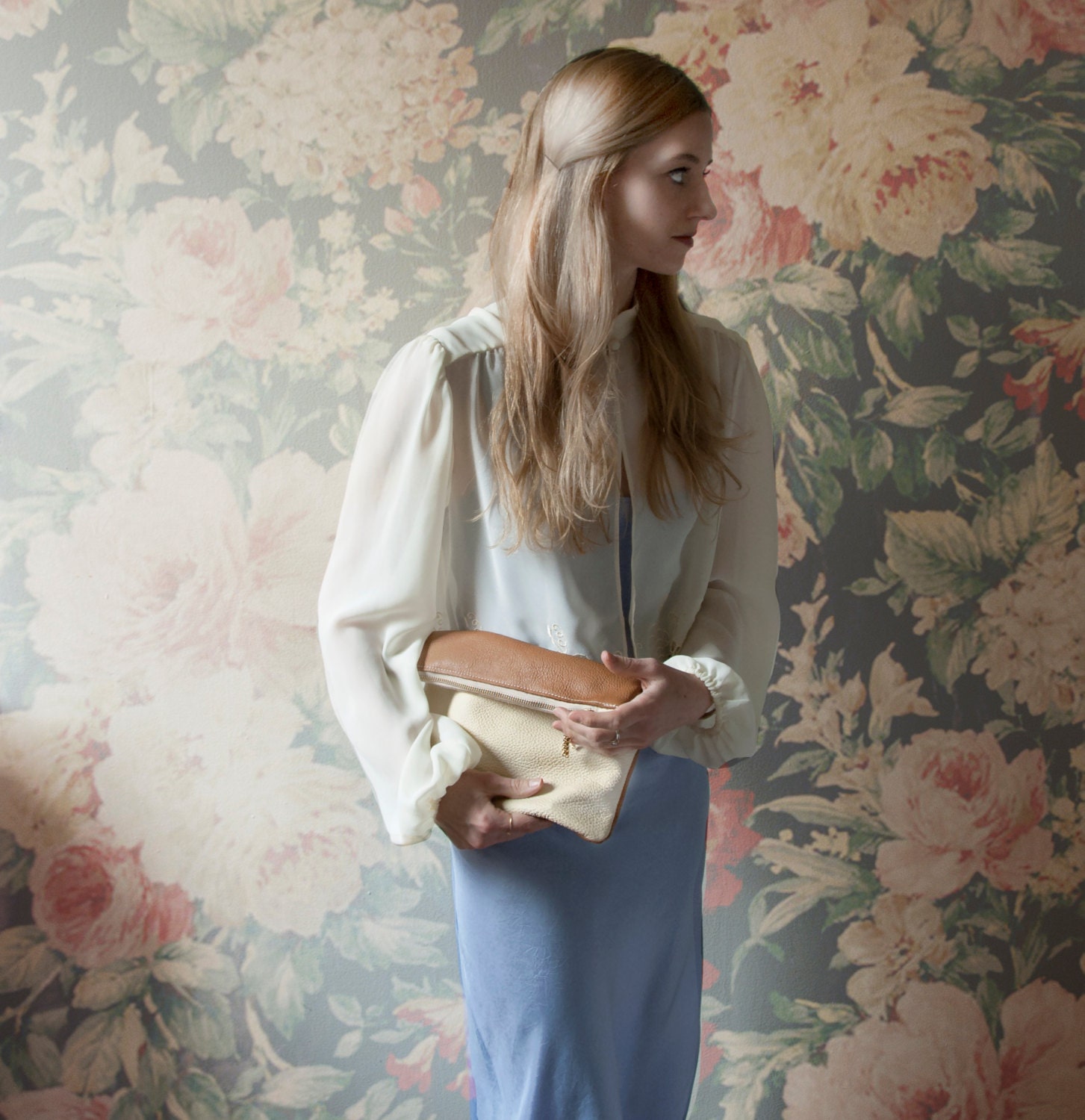BUTTER TOFFEE Leather Fold Clutch. PASTEL Leather Clutch. Light Yellow Leather Bag. Caramel Leather Clutch