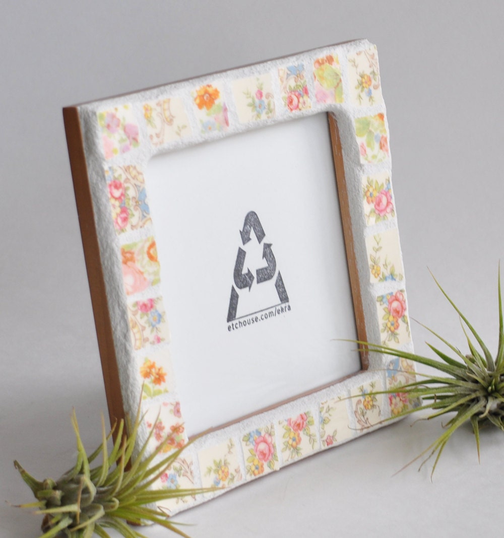 Floral Broken China Mosaic Picture Frame 4x4 Photo