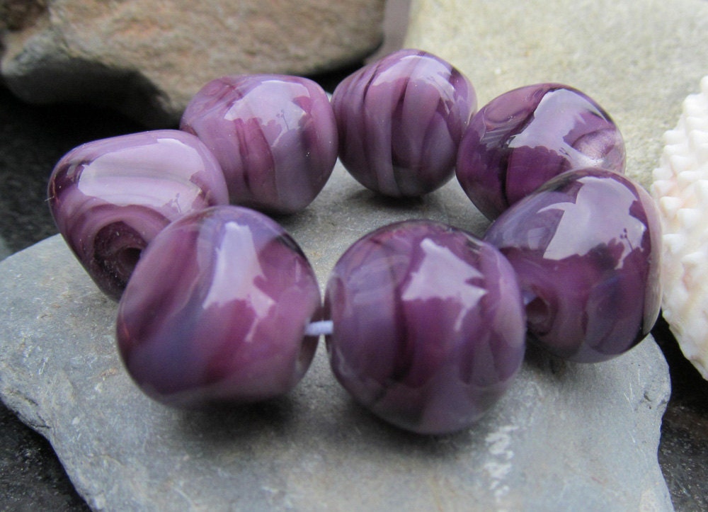 Grape Pearl  lampwork nugget bead set (7)